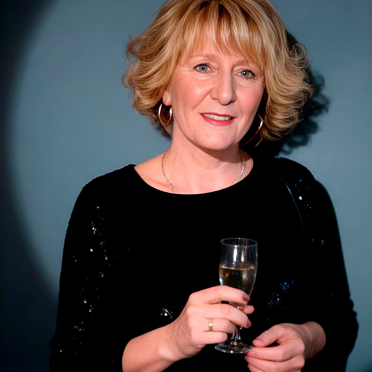 С Днём рождения, Оля! cover