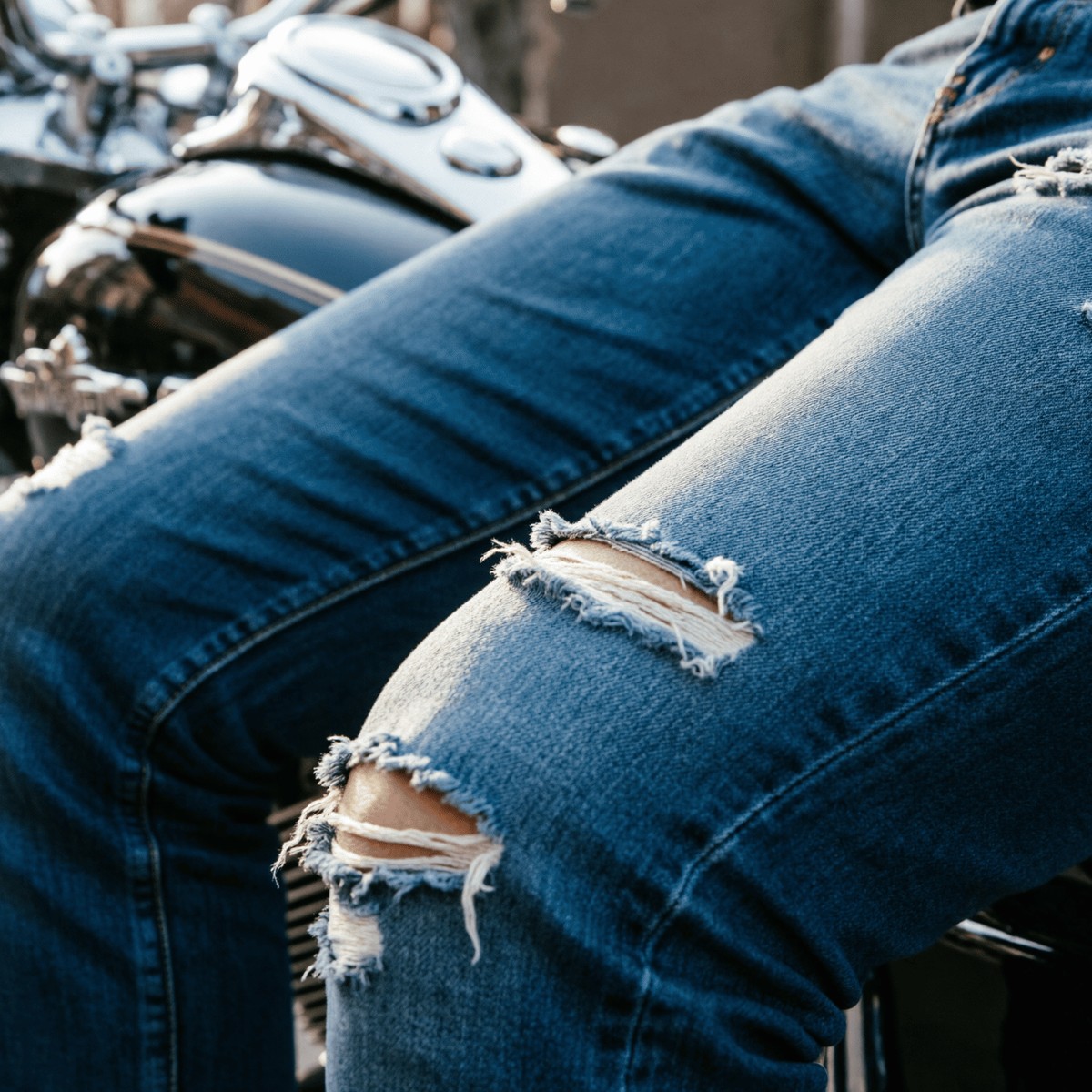 Рваный деним cover